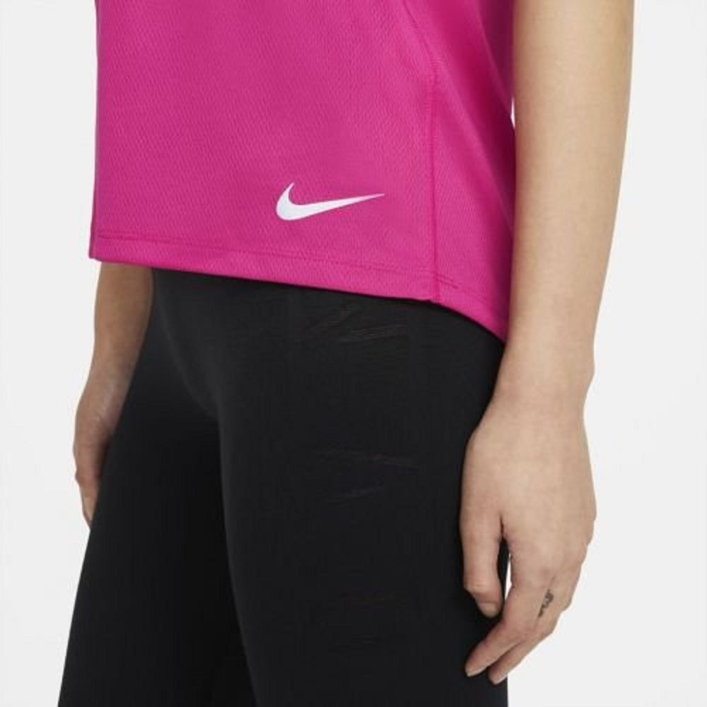 NIKE-maglia-running-abbigliamento-donna-rosa